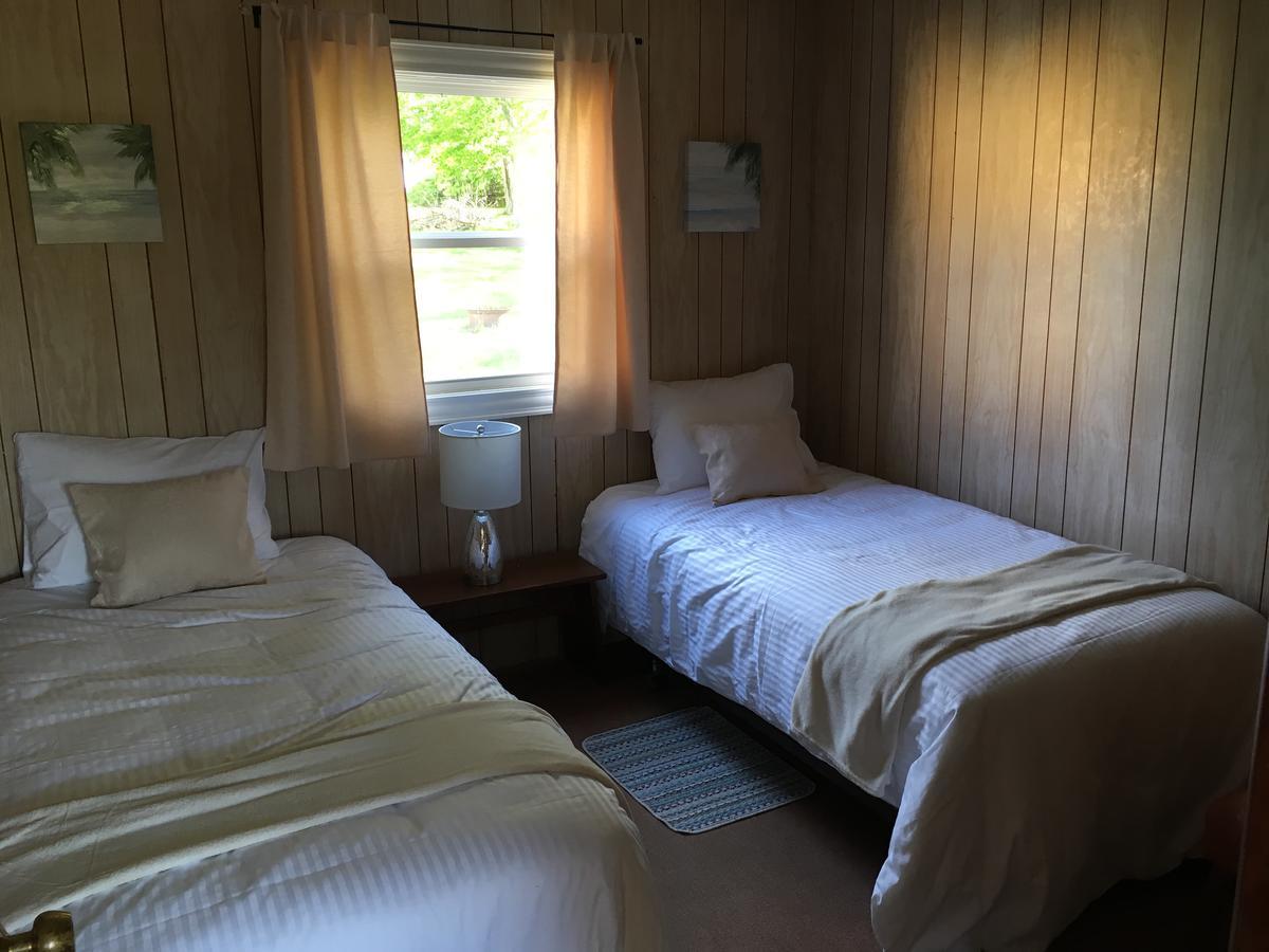 Wingspread Cottages Stanley Bridge Bagian luar foto